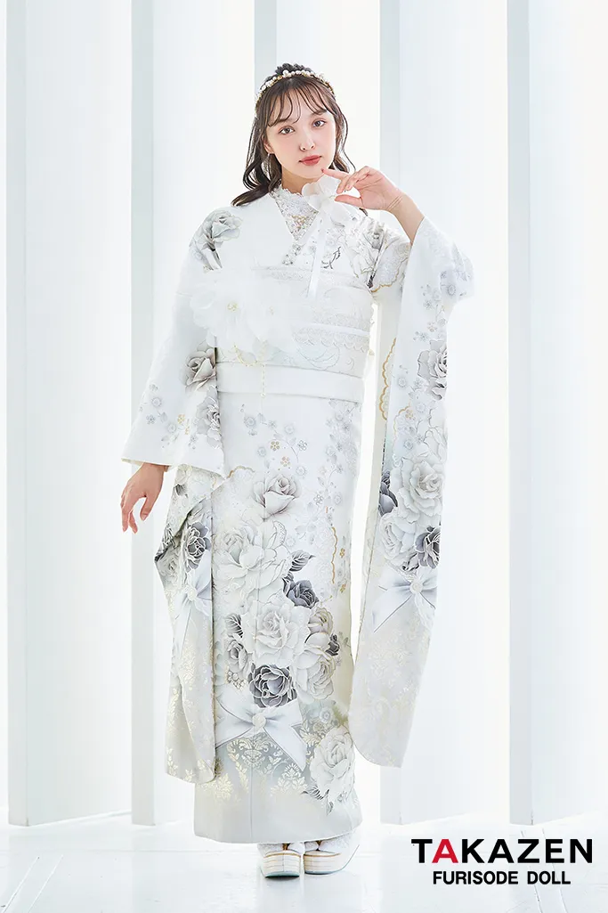 ヘップバーンコスメカラー振袖ネットレンタル　白/シルバー　バラ柄/ブーケ柄　かわいい　エレガント　リボン　キラキラ　ドレッシー　香川るな　25004