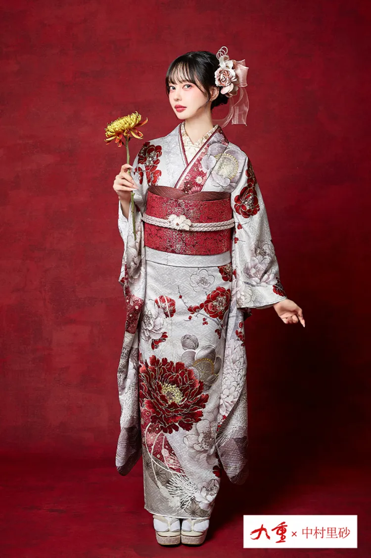 九重×中村里砂ブランド振袖ネットレンタル　白赤　牡丹柄　すっきり　きれいめ　上品　古典　控えめ　清楚系　K1304