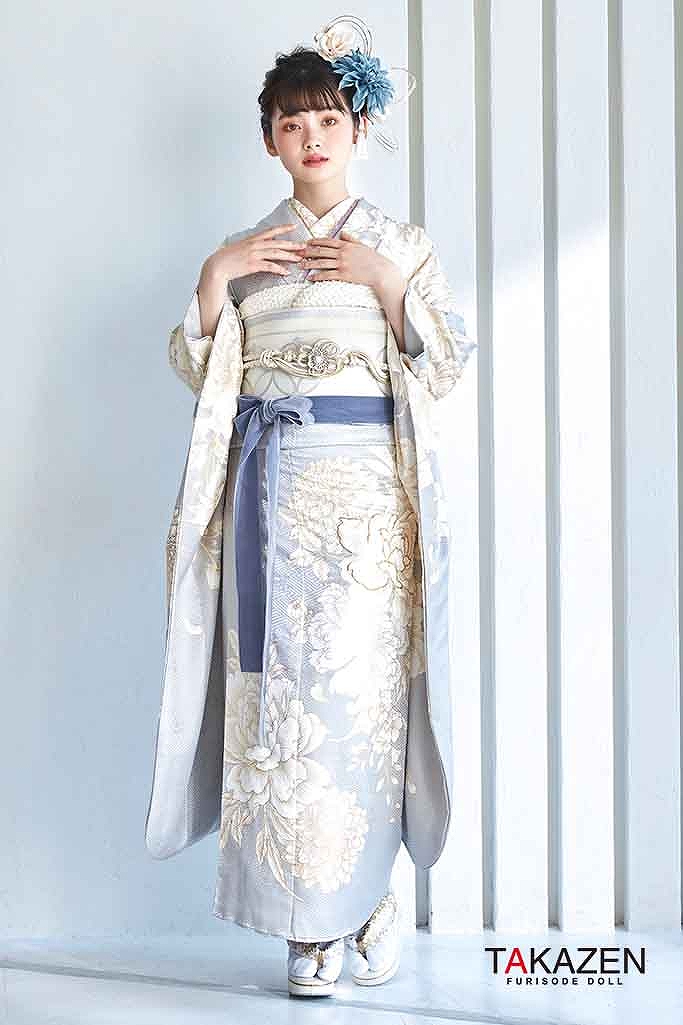 くすみカラー古典　水色(アイスブルー)/淡色/くすみブルー　牡丹柄　淡い色　大人っぽい　綺麗　品のある振袖　南琴奈　LB11