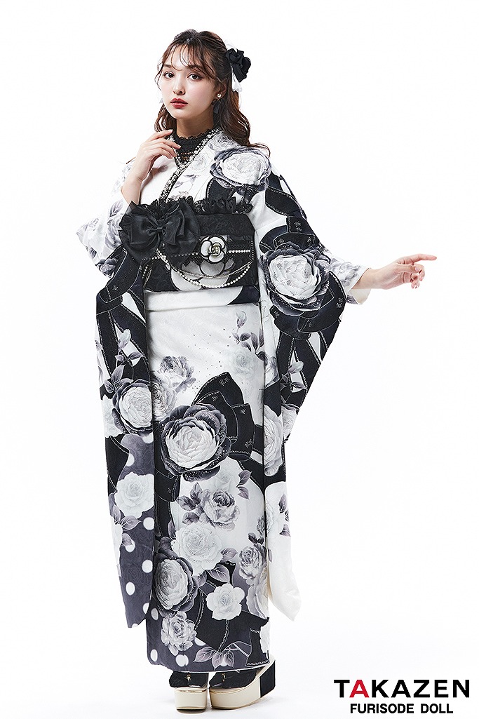 ヘップバーンシャネルカラー　黒/白/モノトーン　バラ/リボン柄　おしゃれな振袖　スワロフスキー　カメリア柄帯　レースインナー　香川るな　24002