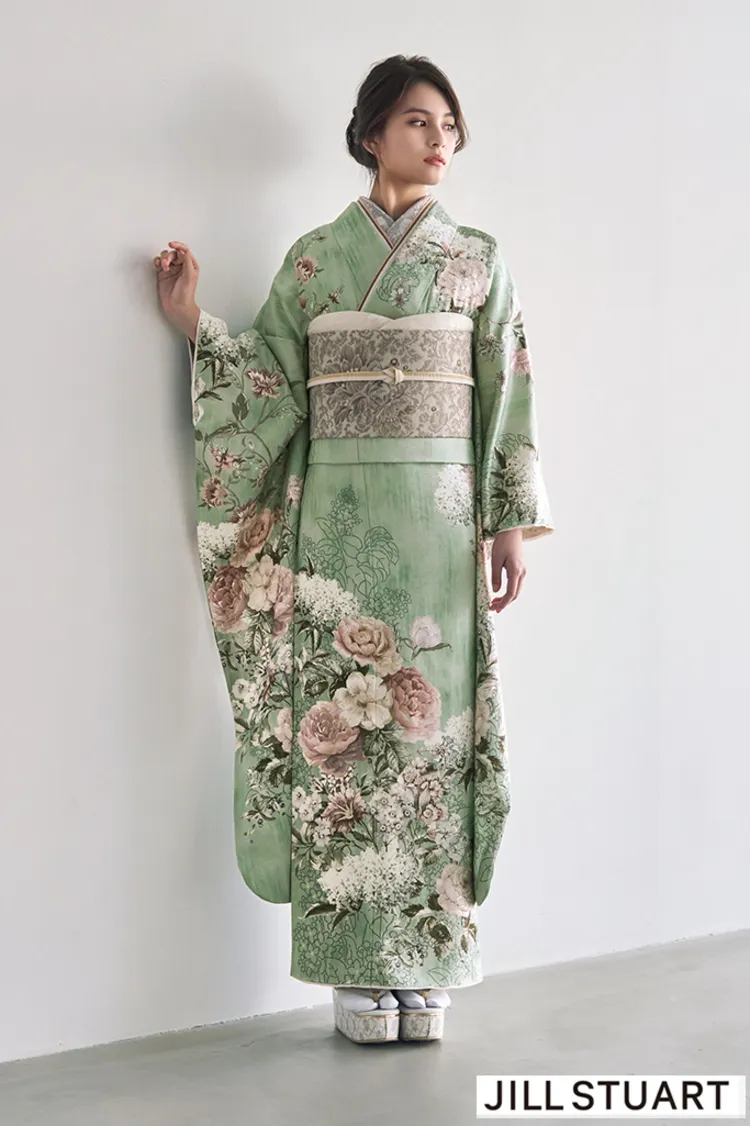 JILL STUARTブランド振袖ネットレンタル　ミントグリーン　柄小さめ　おしゃれ　かわいい　低身長さんにおすすめ　K1314