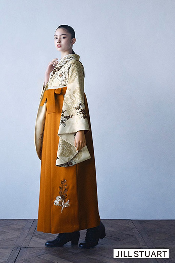 JILL STUARTブランド袴ネットレンタル　ベージュ　パンジー　ヴィンテージスタイル　ブーツコーデ　モダン　きれいめ　R26047