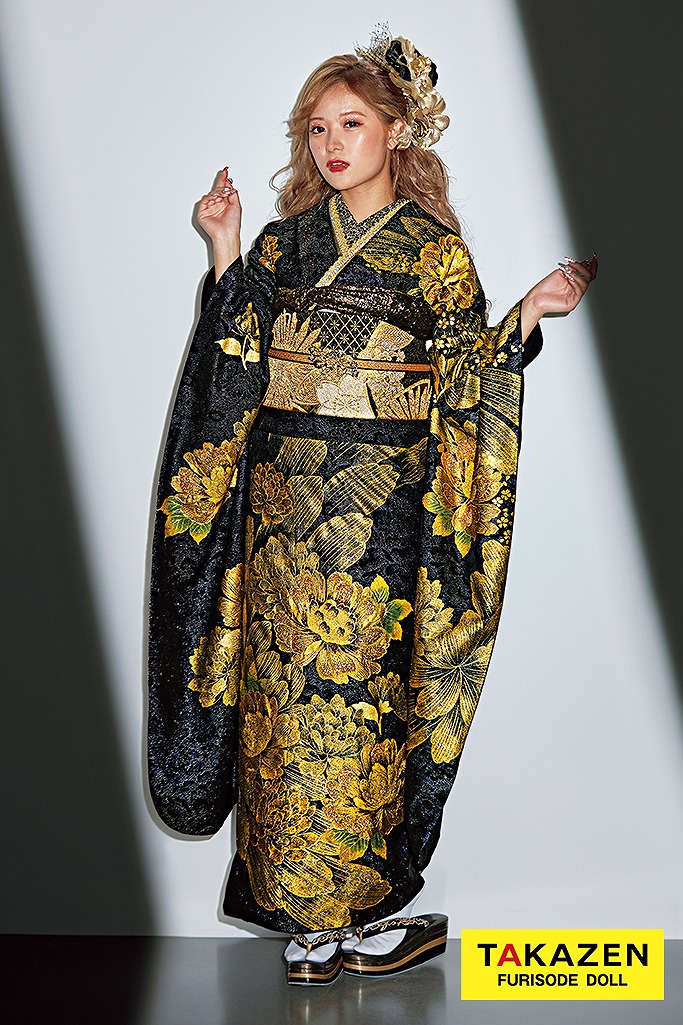 かっこいい系　黒/金/ゴールド　牡丹柄　派手　人気　大人っぽい　綺麗系振袖　ギャル　渋い　グラマラス　聖菜　32110
