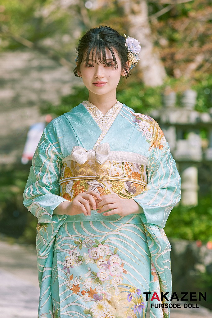 プレミアム古典　水色　最高級手描友禅/吉澤織物　上品　清楚　綺麗　上質　南琴奈　高級振袖ネットレンタル　LB33