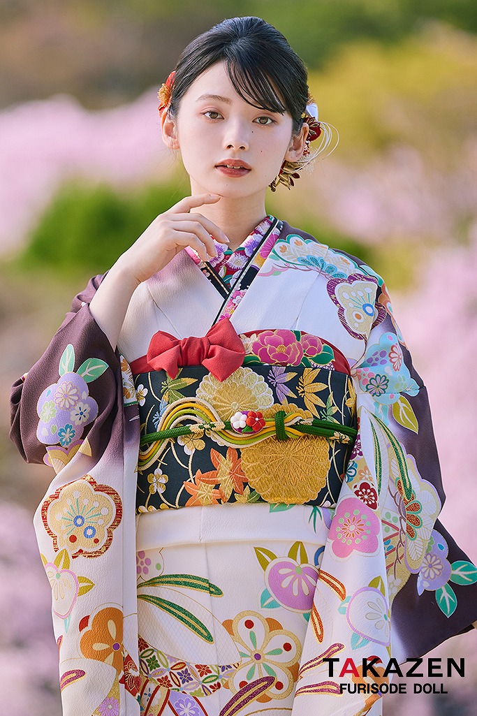 プレミアム古典　白/ブラウン(茶色)　吉澤織物　こっぽりウサギ　はんなり　かわいらしい　南琴奈　最高級振袖ネットレンタル　LB34