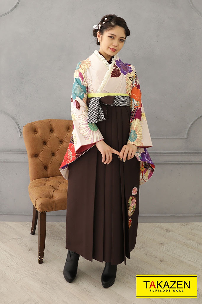 藤田ニコル(にこるん)ブランド袴ネットレンタル　紫/ピンク/オレンジ　レトロ古典柄　淡色　かわいい　ブーツコーデ　R21057