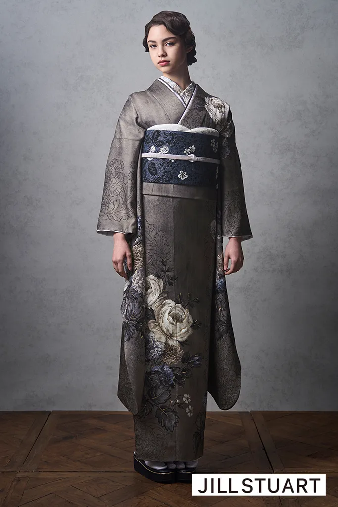 JILL STUARTブランド振袖ネットレンタル　グレー/ダスティーカラー　ヴィンテージスタイル　大人っぽい　シック　ノスタルジック　K1195