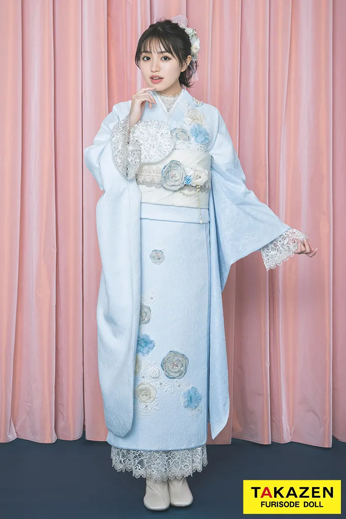 ヘップバーンミニョン　水色　立体花　フレンチガーリー　おしゃれ　レースインナー/ブーツコーデ　香音　かぶらない振袖ネットレンタル　24009