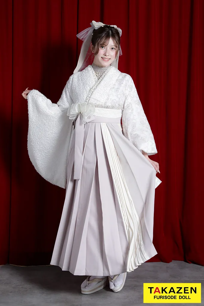 くすみカラーガーリー　白/淡い色　かわいい　シャギー素材　プリーツ袴ネットレンタル　フェミニン　RY060