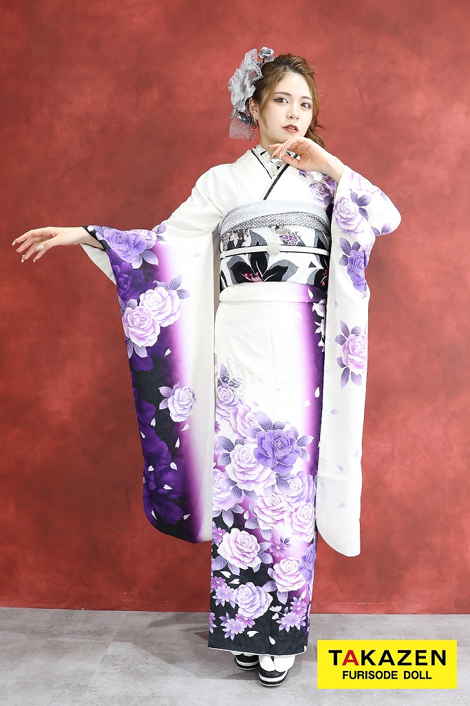 安い　プチプラモード系　白/紫　バラ柄　グラデーション　目立つ　派手　ギャル　人気低身長さんにもおすすめ振袖ネットレンタル　YK242