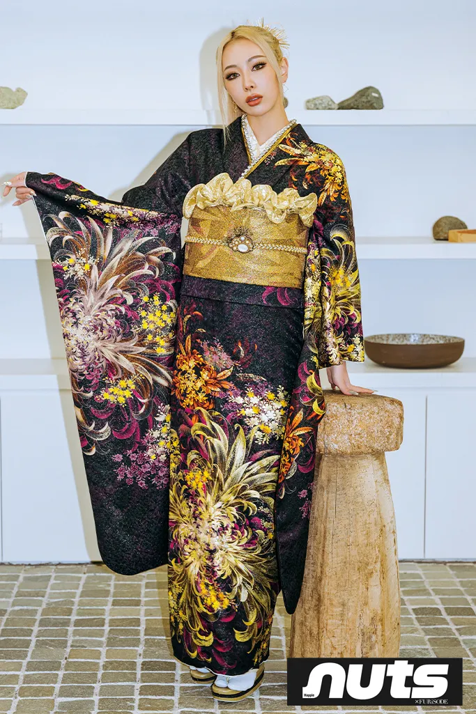 nutsブランド振袖ネットレンタル　黒/紫　大柄　華やか　ギャル　目立つ　派手　原ちゃん　K1257