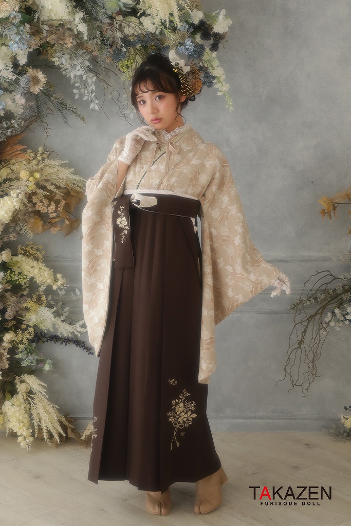 くすみカラーガーリー　ベージュ　洋風柄　シンプル　大人可愛い　淡色　シンプル　くすみ系袴ネットレンタル　ふーりー　GH3