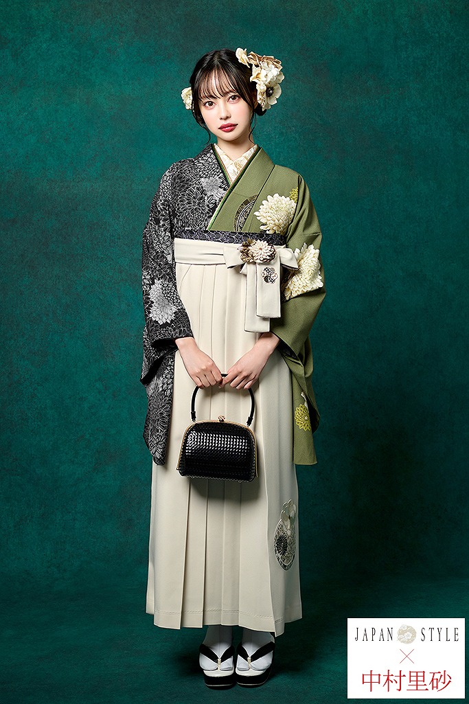 JAPAN STYLE×中村里砂ブランド袴ネットレンタル　黒/緑/カーキ　菊柄　片身代わり　大人っぽい　ヴィンテージスタイル　アンティーク調　R25052