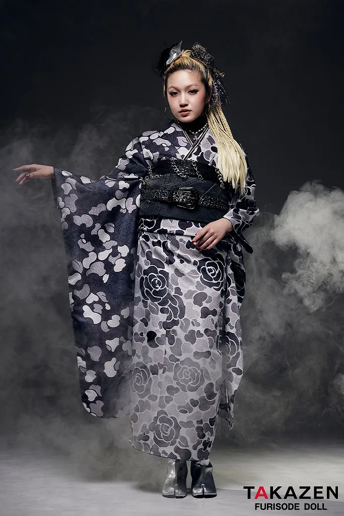 ヴィンテージスタイル　グレー/シルバー　迷彩柄/バラ柄/カモフラ柄　ストリート　デニム帯　かっこいい　おしゃれ　HIROCK/ハイロックコラボ振袖ネットレンタル　G68