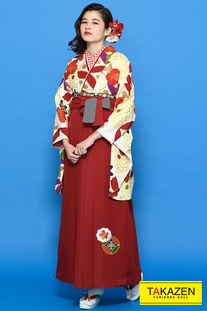 個性派古典　白/赤/クリーム　菊柄　かわいい袴ネットレンタル　華やか　K21019