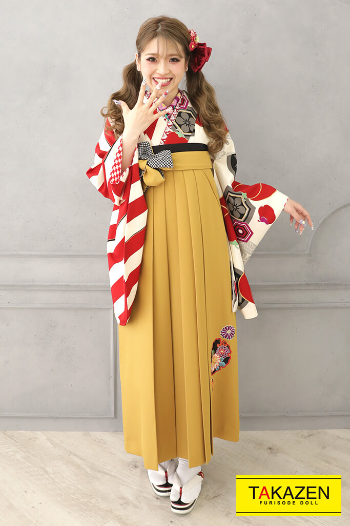 レトロポップ　赤/クリーム　方身代わり　かわいい袴ネットレンタル　R21025