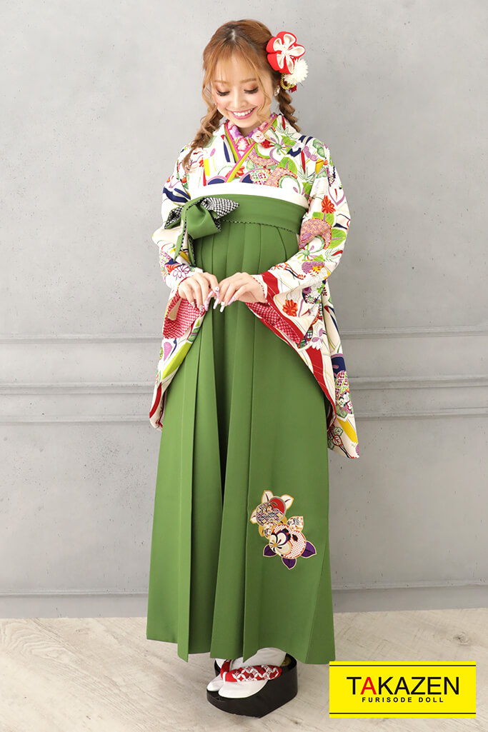 レトロ古典　クリーム/グリーン(緑色)　個性派　袴ネットレンタル　誰ともかぶらない　R32014