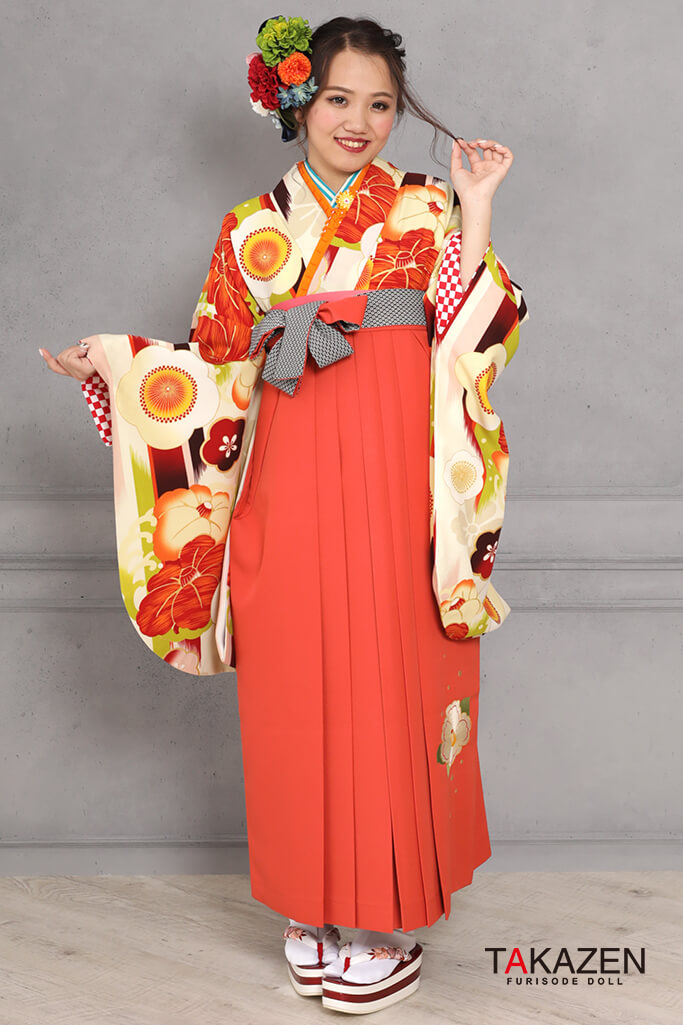 レトロポップ　クリーム/オレンジ　梅柄　かわいい袴ネットレンタル　モダン　目立つ　R31027