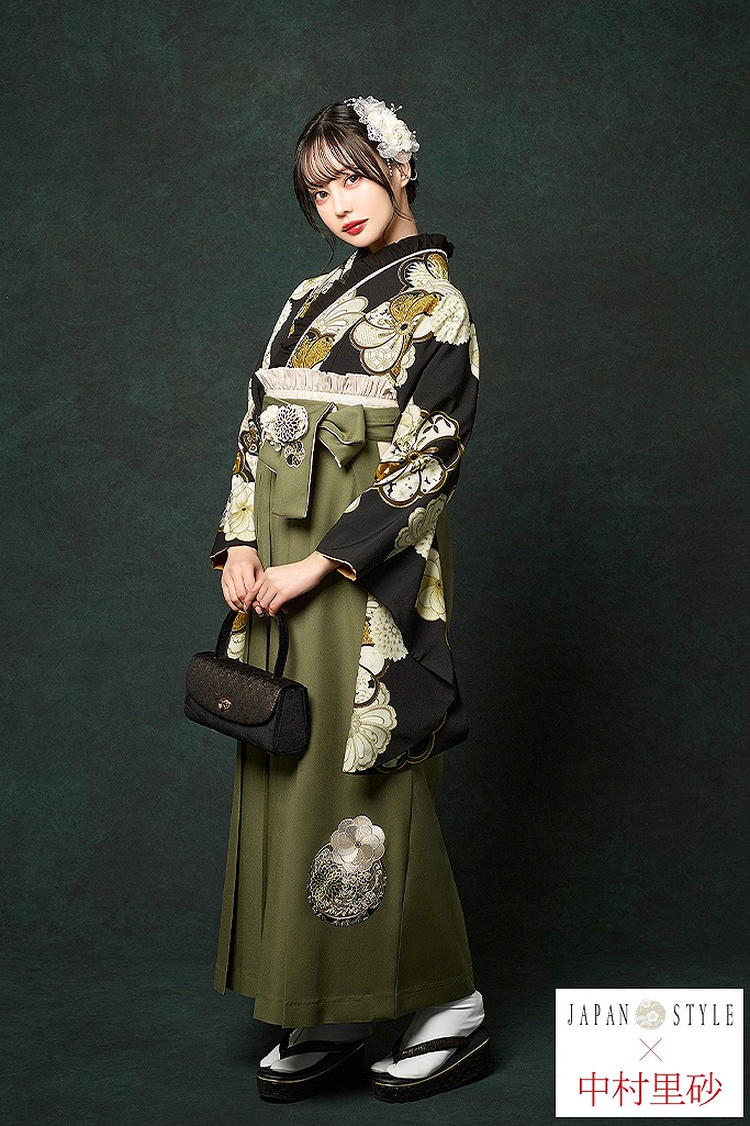 JAPAN STYLE×中村里砂ブランド袴ネットレンタル　黒　ねじり菊柄　和柄　モダン　統一感のある　大人っぽい　ヴィンテージスタイル　R25051