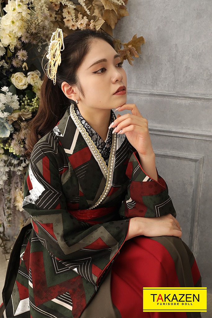 モード　黒/赤/グリーン(緑)/グレー　大人気個性的幾何学模様柄☆袴ネットレンタル　R21035