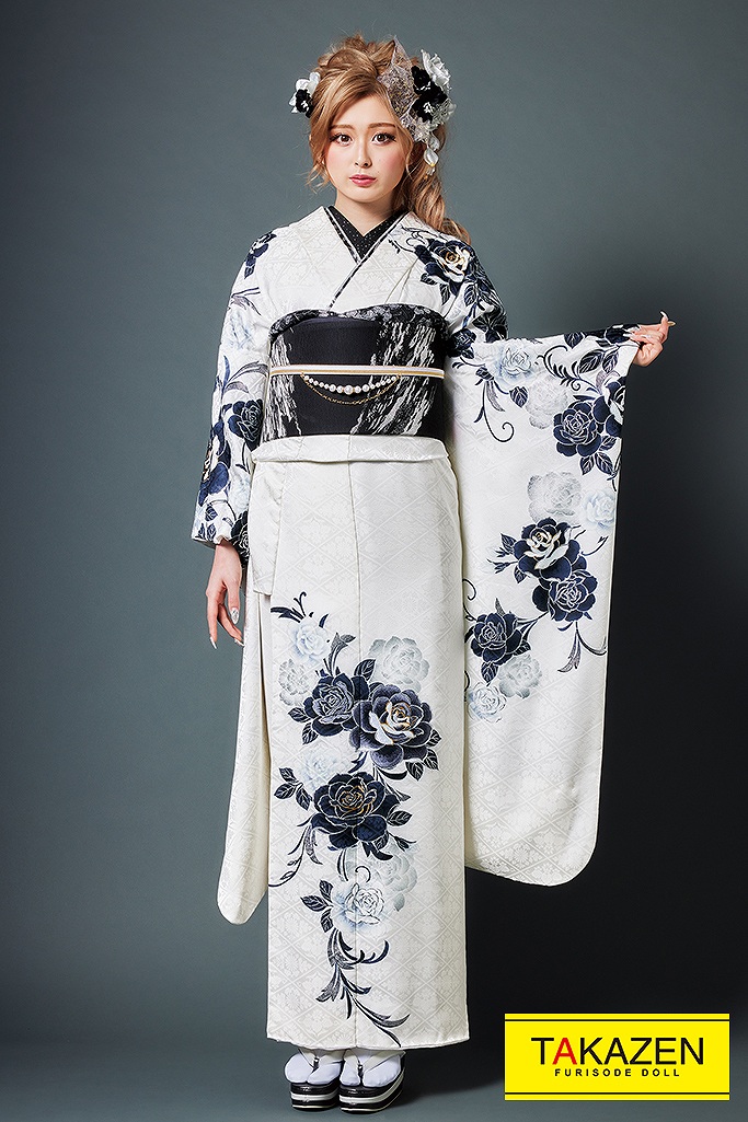 クールモード　　白/紺　薔薇柄/ワンポイント柄/シンプル柄　ゆうちゃみ着用振袖ネットレンタル　柄少なめ　　K575