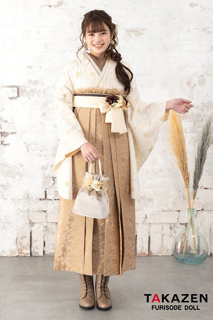 くすみカラーガーリー　　ベージュ/クリーム　無地　シンプル　ブーツスタイル　淡い色袴ネットレンタル　K24036