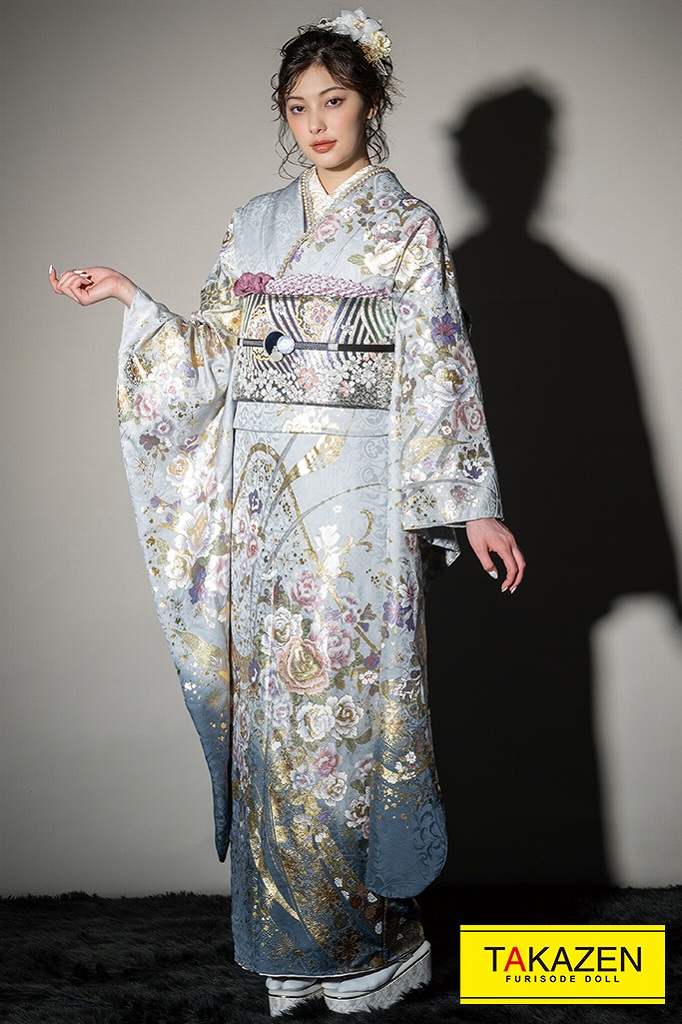 最高級古典　水色(ブルー)/淡い色　バラ柄/柄小さめ　桂由美プレミアム　振袖ネットレンタル　大人っぽい　綺麗　K543