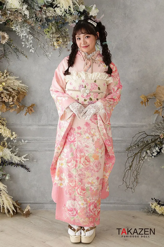 キュートガーリー　薄ピンク/淡色　薔薇柄/柄小さめ　あざと可愛い　リズリサ振袖ネットレンタル　量産型　低身長さんにもおすすめ　ふーりー　G44