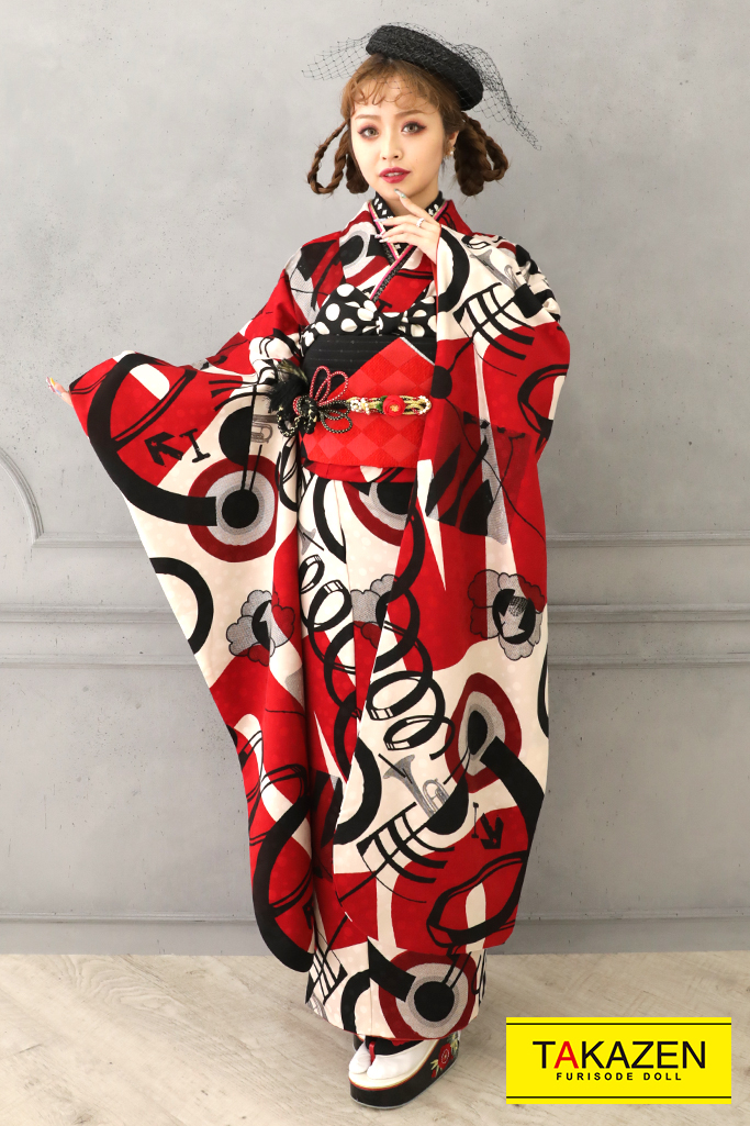 個性的レトロ　赤/黒/クリーム　音符柄　人気　おしゃれ　被らない　中華風振袖ネットレンタル　派手　YK0150