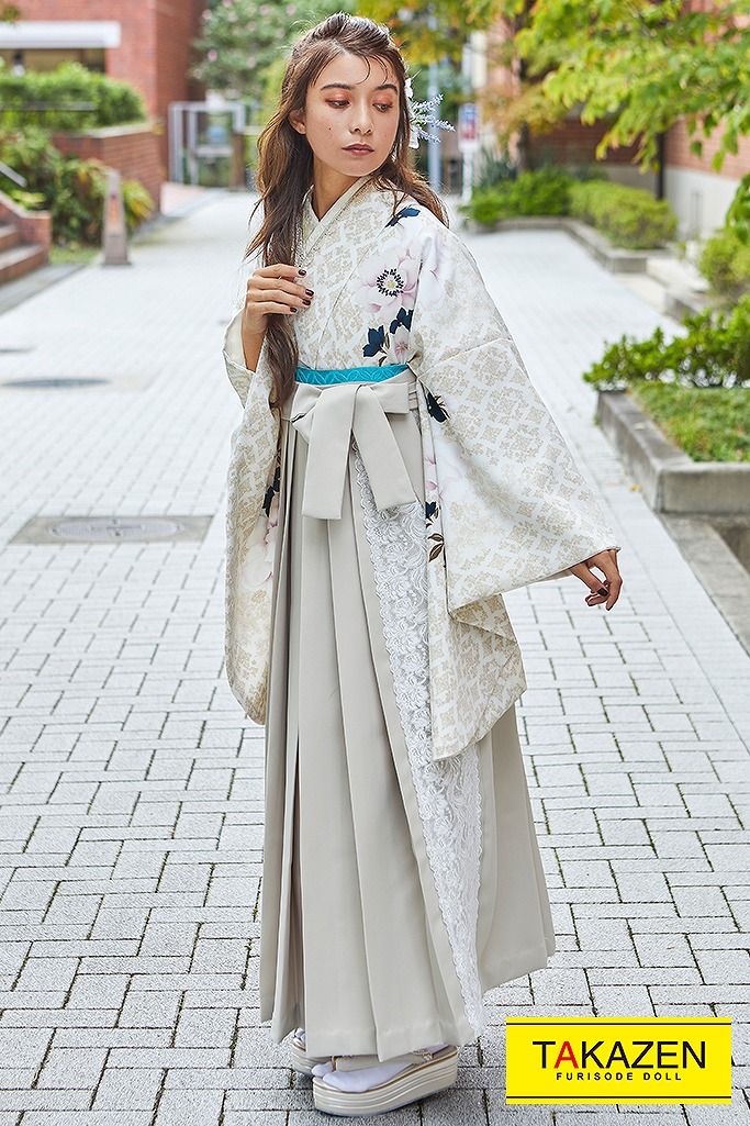 くすみカラーガーリー　白/オフホワイト　淡い色　洋風柄　おしゃれ　かわいい袴ネットレンタル　K23076