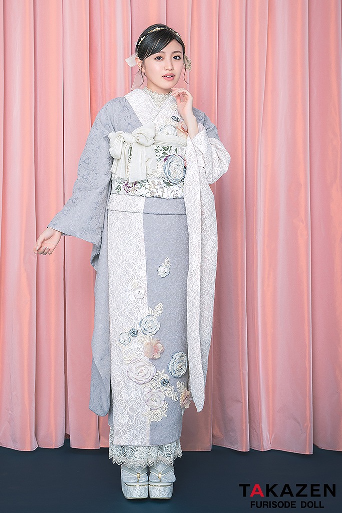 ヘップバーンミニョン　グレー/ニュアンスカラー　立体花　フレンチガーリー　おしゃれ　レースインナー　香音　かわいい振袖ネットレンタル　25080