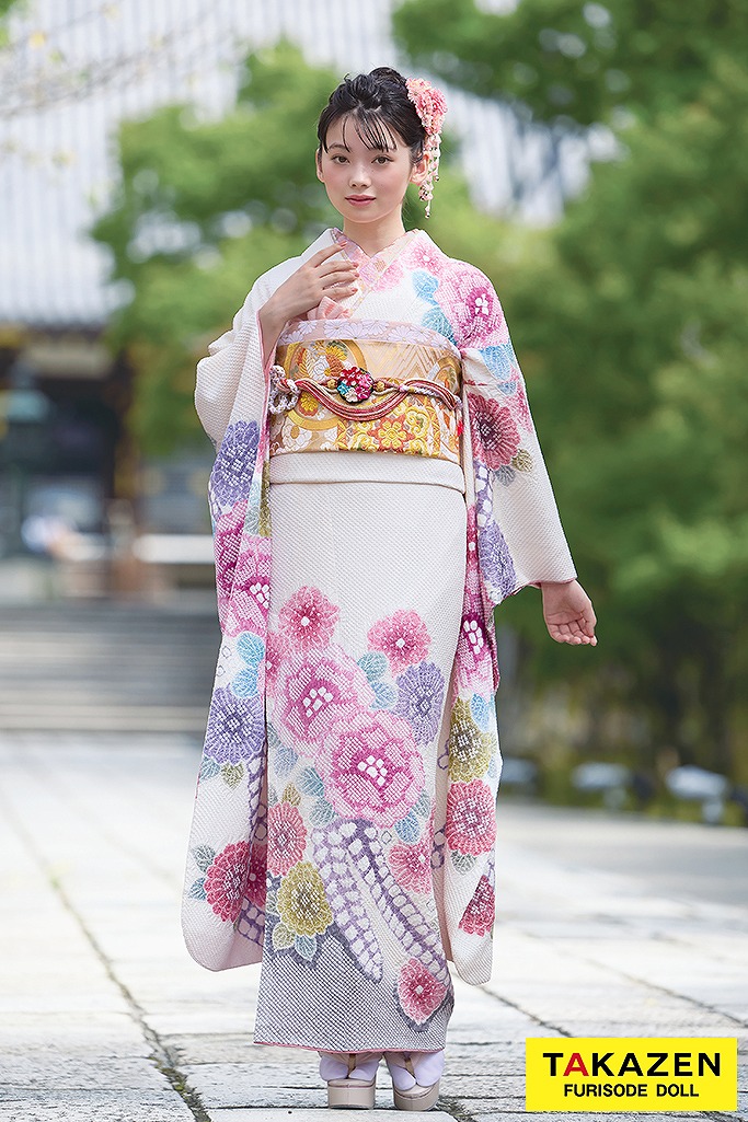 高級古典振袖　藤娘きぬたや・総絞り　白/ピンク　辻が花　上品　綺麗　かわいい振袖ネットレンタル　南琴奈　22002