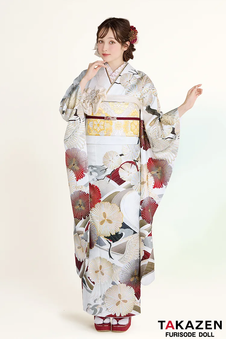 正統派古典　白地/赤　鶴柄/波模様　清楚　おめでたい　きれい　大人っぽい振袖ネットレンタル　上品　周防ジゼル　26022