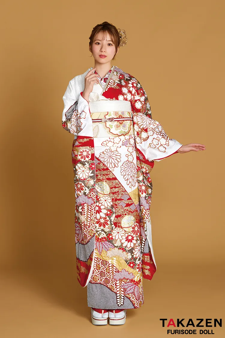 最高級古典柄振袖　滝泰/最高級金彩刺繍絞り友禅　赤/金　貝桶柄/牡丹柄　大人っぽい　豪華な振袖ネットレンタル　絞り　白宮みずほ　26039