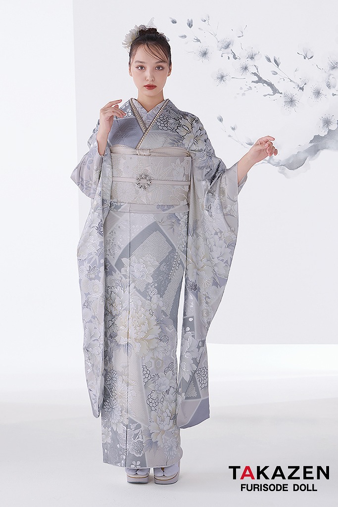 粋古典　ライトグレー/ニュアンスカラー　牡丹柄/椿柄　透明感のある振袖　シック　大人っぽい　シンプル　香川るな　26073