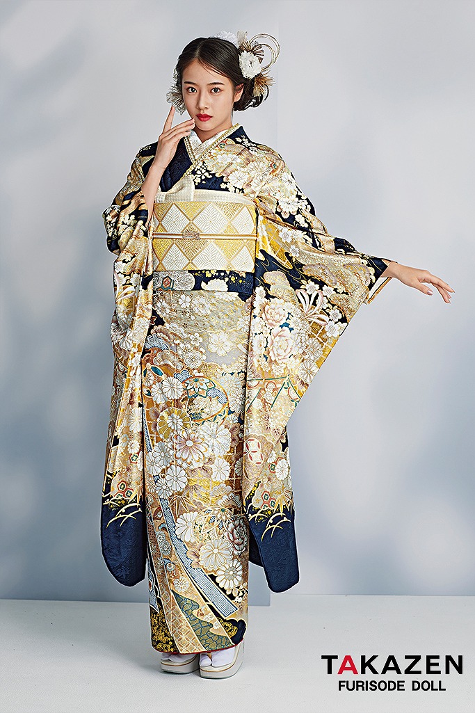 最高級古典柄振袖　関芳/最高級金彩刺繍友禅　紺/金/ネイビー　鞠柄　綺麗　大人っぽい　桂由美プレミアム　豪華　天翔天音　25046