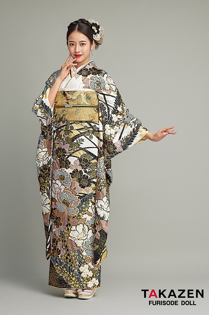 最高級古典柄振袖　滝泰/最高級金彩刺繍絞り友禅　白/金　貝桶柄　かっこいい　上品　絞り　大人っぽい振袖　天翔天音　25052