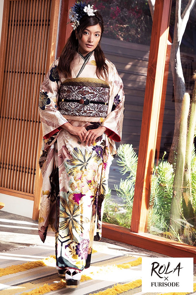 くすみ系 振袖 今どき