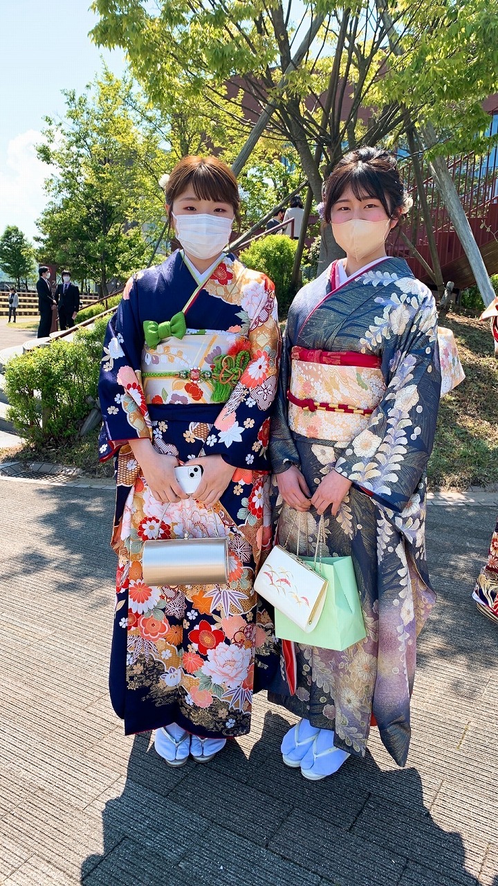 とてもきれいな振袖でした。