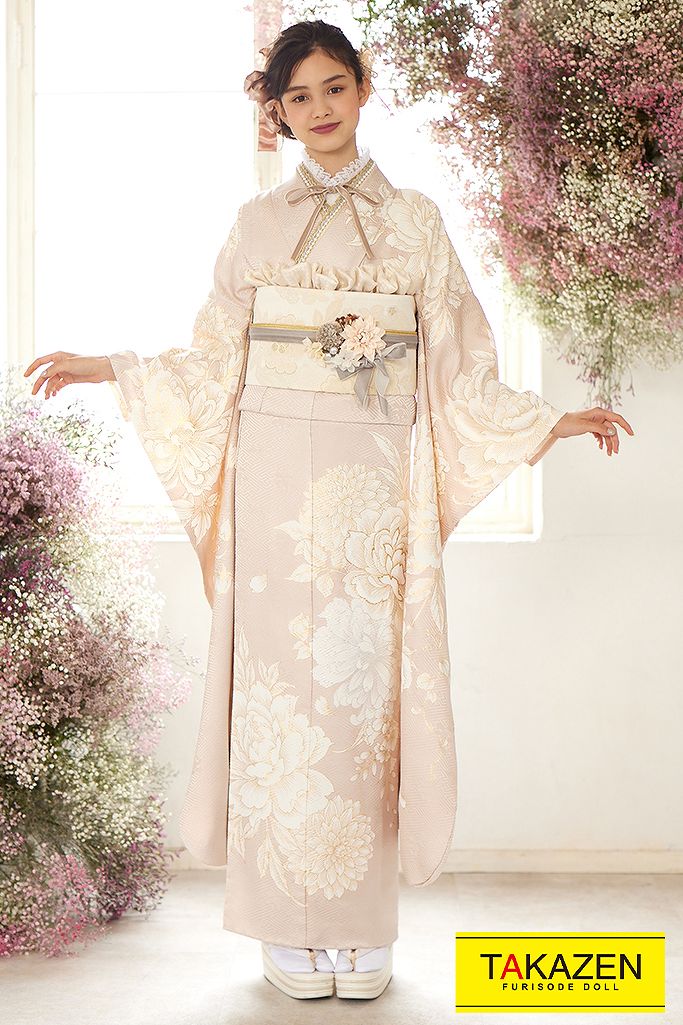 淡い色 ピンクの振袖