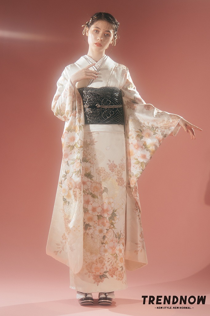 成人式　振袖　ネットレンタル　通販　ヴィンテージ振袖　オシャレ　トレンド