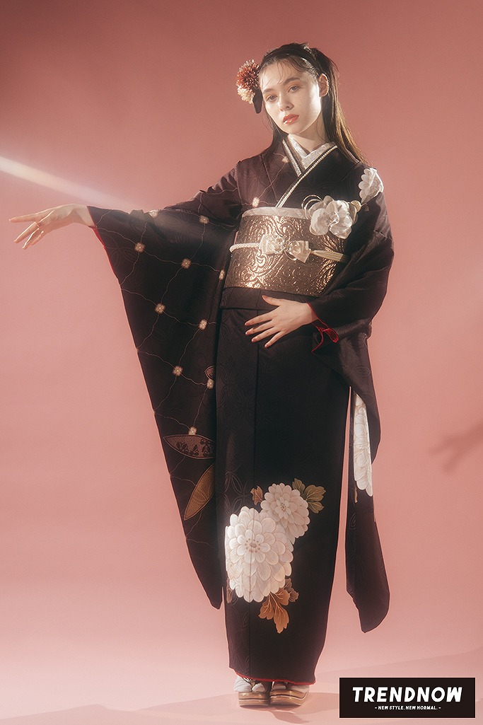 成人式　振袖　ネットレンタル　通販　ヴィンテージ振袖　オシャレ　トレンド