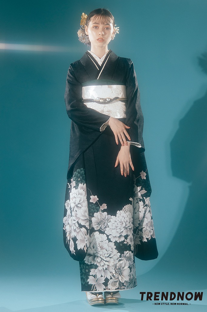 成人式　振袖　ネットレンタル　通販　ヴィンテージ振袖　オシャレ　トレンド