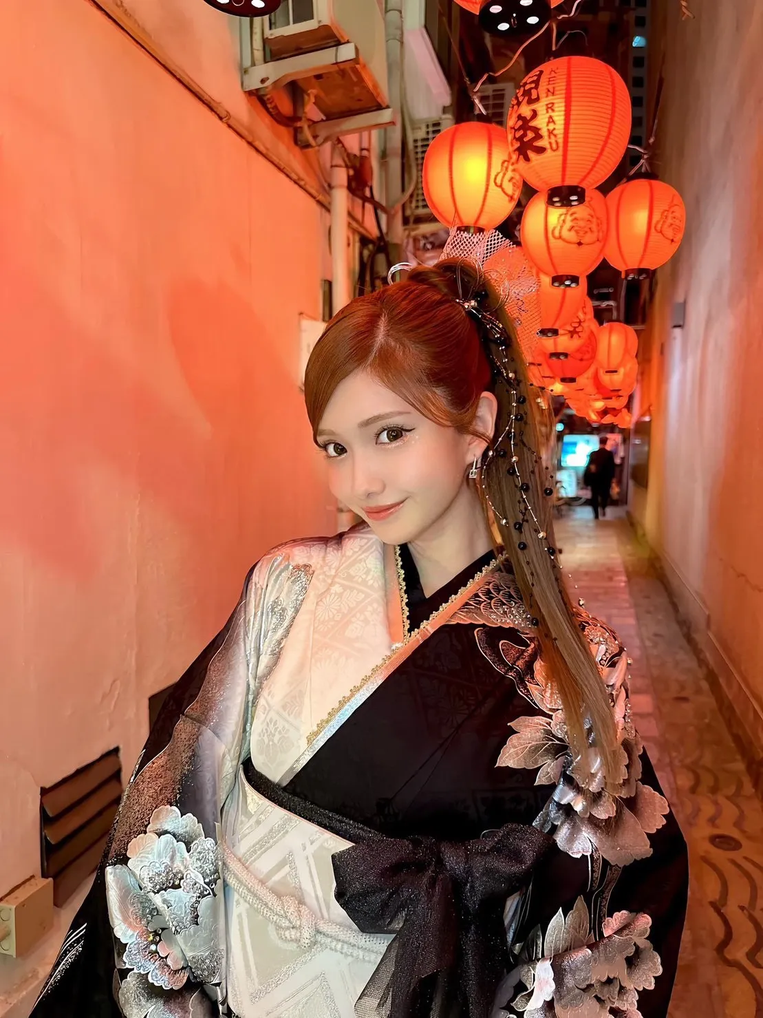 ジャパンモード 黒/シルバー(銀色) 本家龍柄一番人気 目立つ 人気振袖ネットレンタル 派手 ギラギラ いかつい