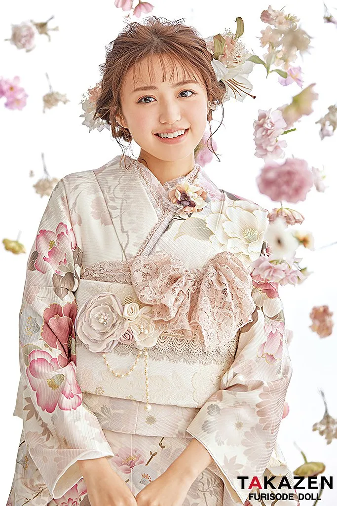 香音ちゃん くすみカラー 振袖 ネットレンタル ピンク 可愛い