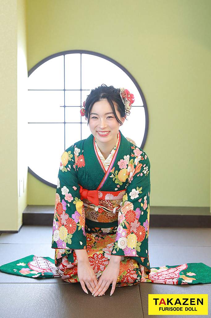 久留栖るなちゃん 振袖 ネットレンタル 緑 古典