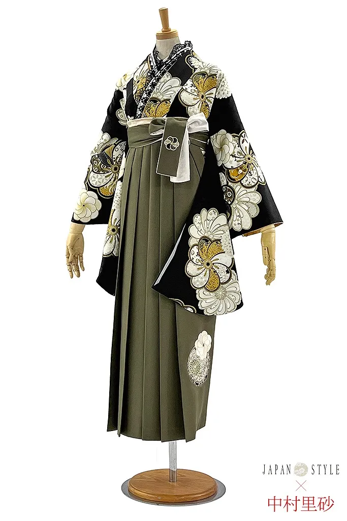 中村里砂　ブランド袴　新作