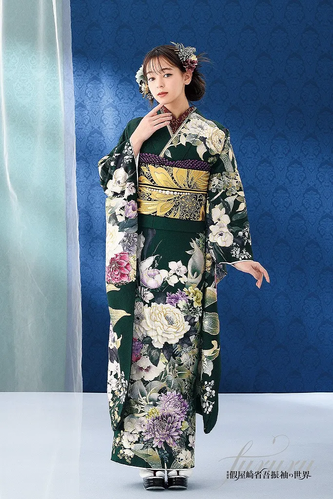 假屋崎省吾デザイン振袖　新作