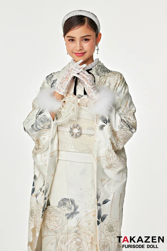 成人式　レンタル　振袖　可愛い　今どき　ヘップバーン　シャネルカラー　白色の振袖　ドレス振袖