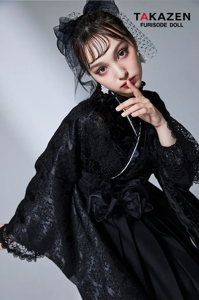 香川るな　袴　卒業式　ネットレンタル　ブラック　黒色袴　シックな袴